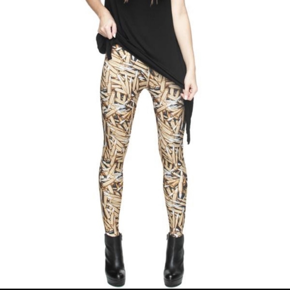 Sold Women's Miz Bullet Proof Graphic 3D Leggings - Picture 3 of 6